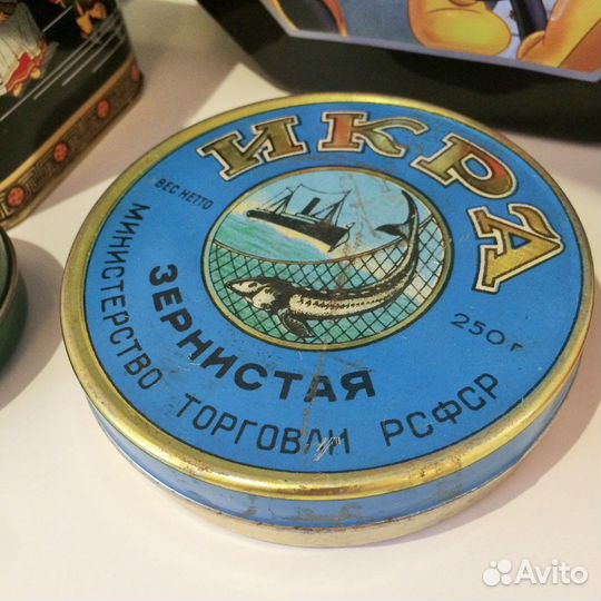 Винтаж баночки коробочки жестяные