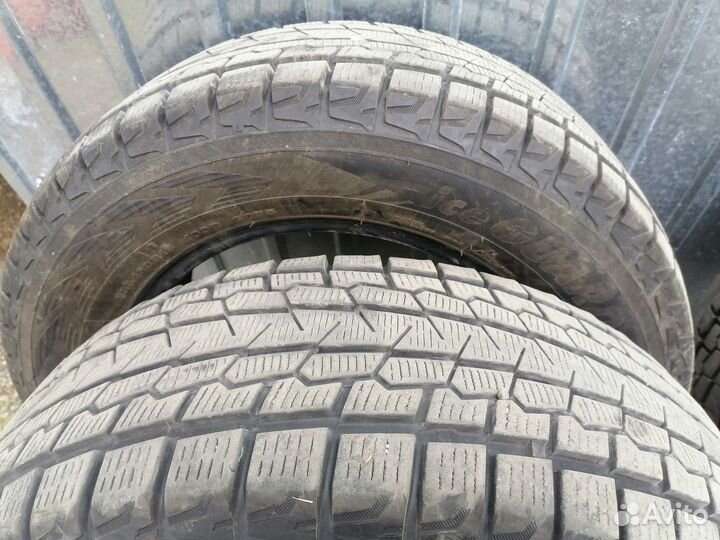 Yokohama Ice Guard G075 235/60 R16