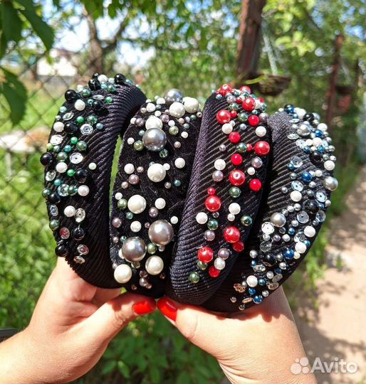 Ободок с бусинами