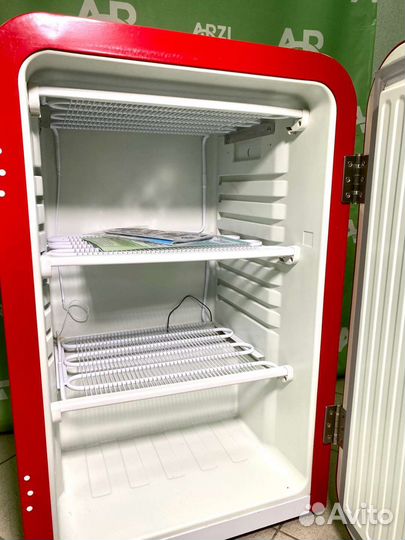 Морозильная камера, холодильник или винный шкаф