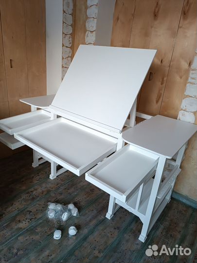 Стол-мольберт 