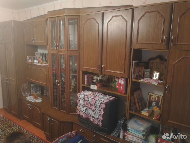 Стенка в гостиную