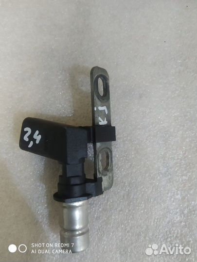 Датчик распредвала Jeep Liberty KJ 2.4 l