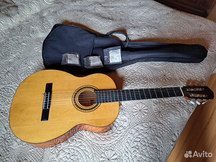 Гитара kremona p650