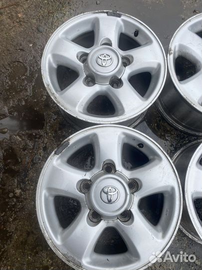 Оригинальные диски на toyota Land Cruiser 100