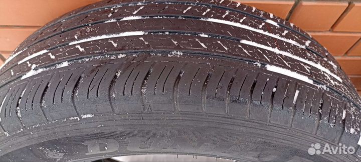 Dunlop Grandtrek ST30 225/65 R17 103H