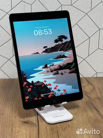 iPad 8 поколения 32gb / Wi-Fi / отличное состояние