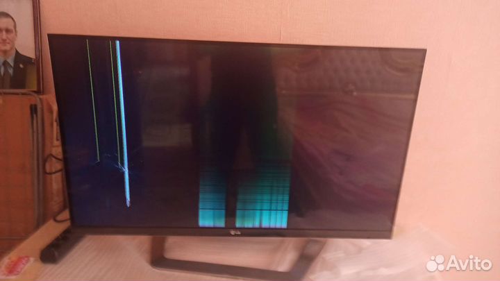 Телевизор 3D LG 42 lm 761s
