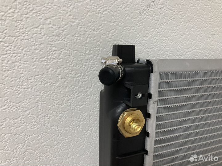 Радиатор Дэу Леганза 1997-2003