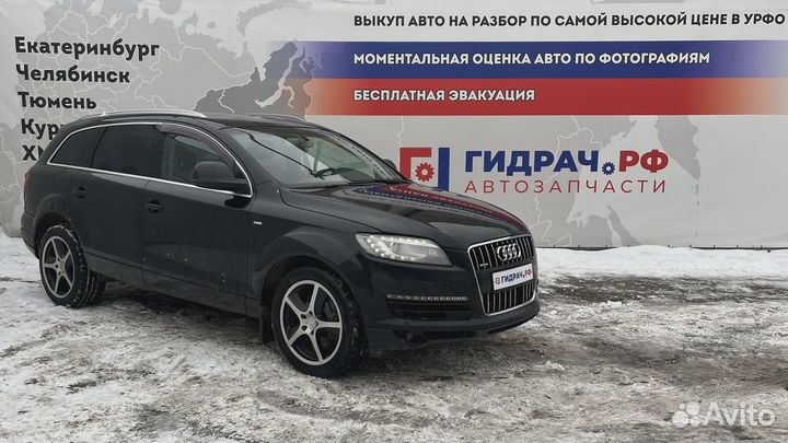 Поводок стеклоочистителя передний левый Audi Q7 (4L) 4L1955407A1P9