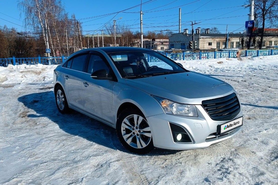 Chevrolet Cruze: фото владельца