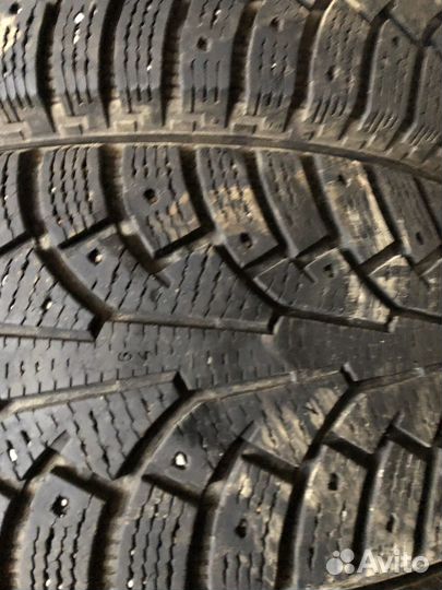 Nokian Tyres Hakkapeliitta 5 235/60 R17
