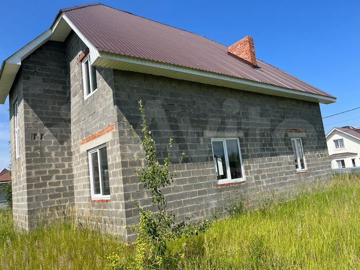 Дом 192 м² на участке 11 сот.