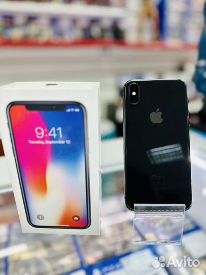 iPhone X, 64 ГБ