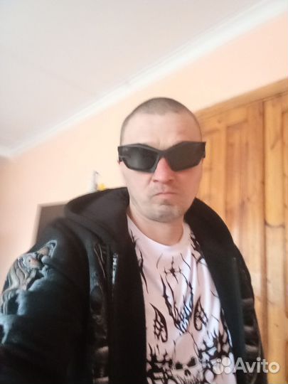 Столяр плотник, сварщик, охранник, строитель