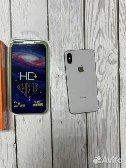 iPhone X, 256 ГБ