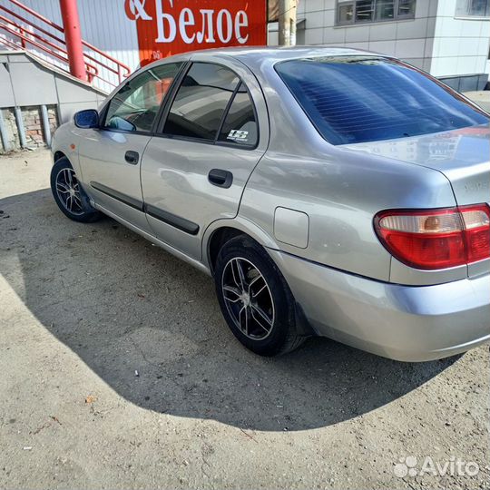 Nissan Almera 1.8 МТ, 2005, 283 000 км