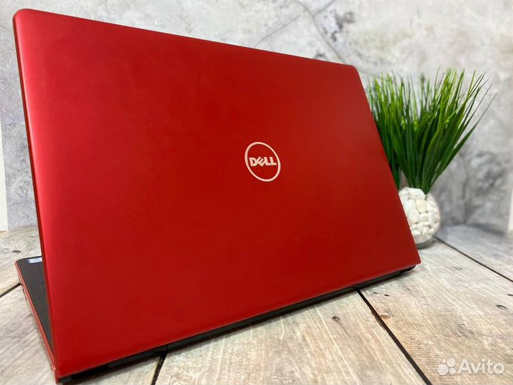 Ноутбук dell Vostro 15 / i3 / 8gb /SSD 256gb