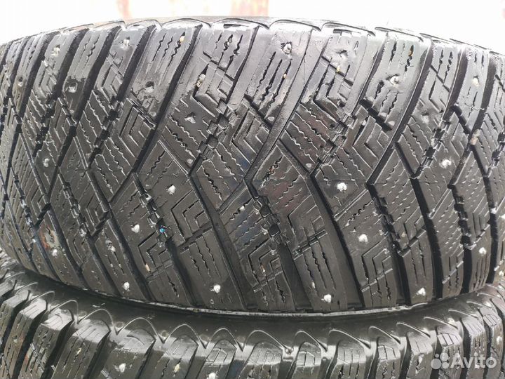 Goodyear UltraGrip 2 245/65 R17