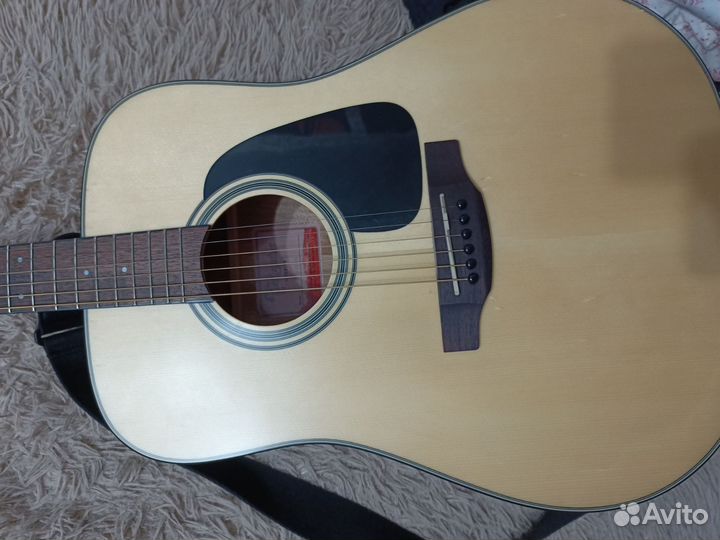 Электроакустическая гитара