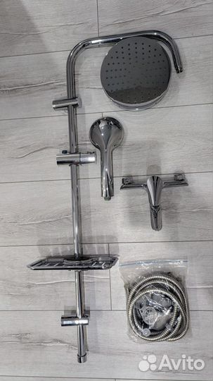 Душевая система с тропическим душем