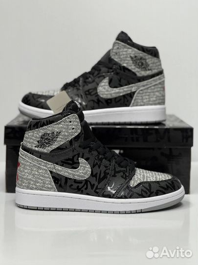 Кроссовки Nike Air Jordan 1