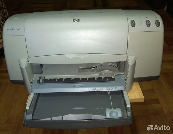 Принтер цветной HP