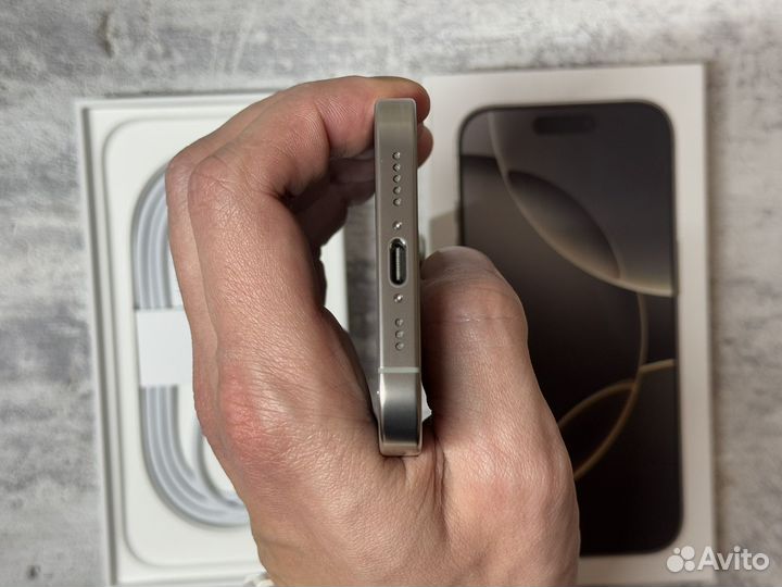 iPhone 16 Pro, 512 ГБ