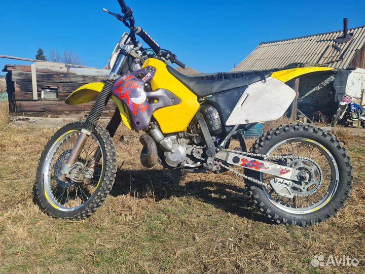 Suzuki RMX