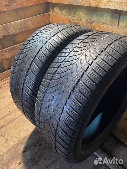 Dunlop SP Winter Sport 4D 235/45 R18