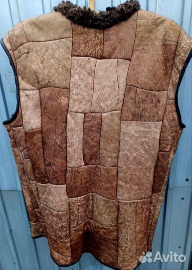 Жилетка новая, нат.овчина, 48-50р
