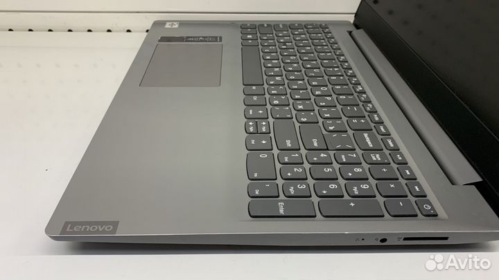 Ноутбук Lenovo 15.6