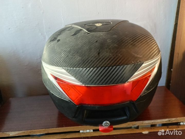 Продам багажник на мопед