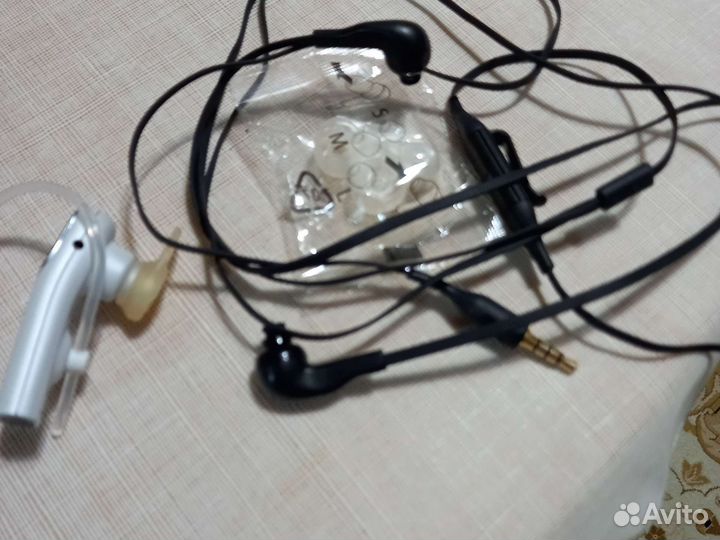 Bluetooth гарнитура Nokia