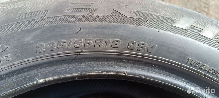 Bridgestone Dueler H/P 225/55 R18 98V