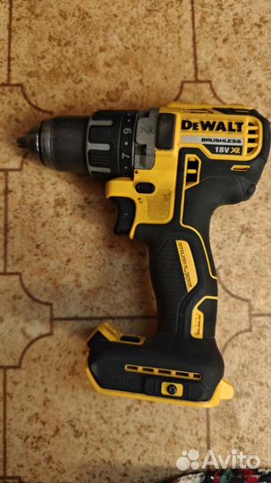 Дрель шуруповерт dewalt