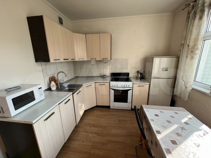 Комната 20 м² в 3-к., 2/22 эт.