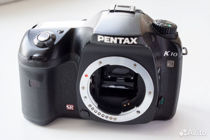 Pentax K10D без объектива