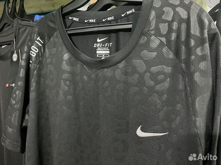 Футболка и шорты Nike комплект