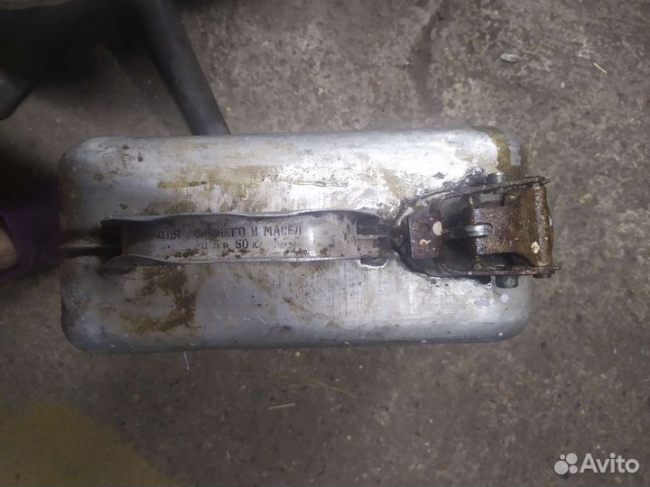 Канистра для бензина