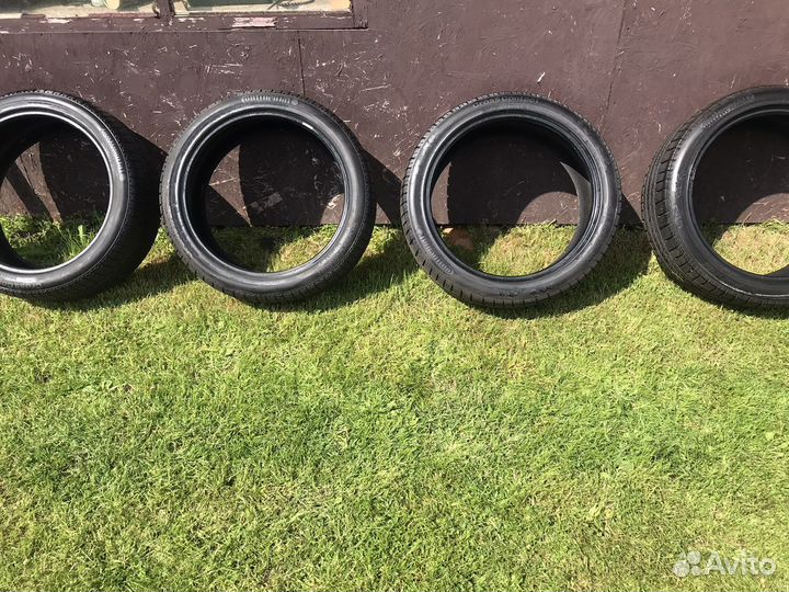 Continental ContiCrossContact Winter 275/40 R22 108V