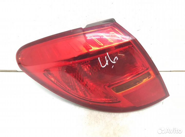 Фонарь задний левый Opel Meriva B 1.4 TI 2010