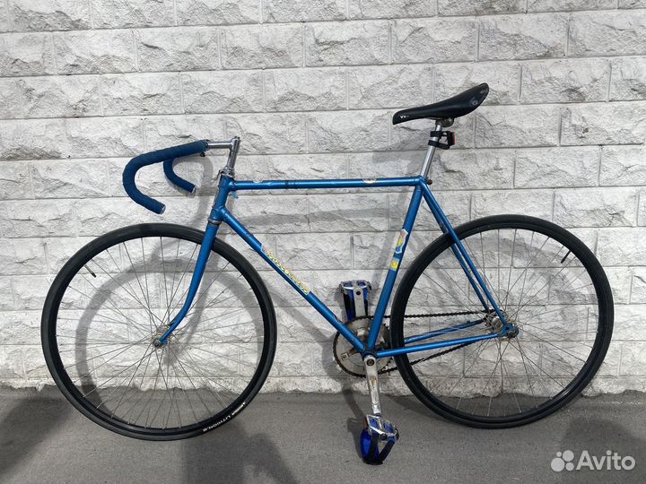 Велосипед хвз старт шоссе fix фикс