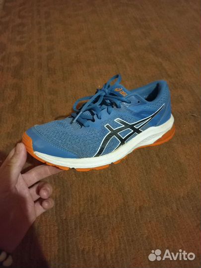 Беговые кроссовки asics