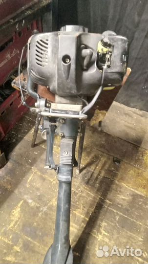 Лодочный мотор