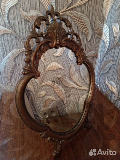 Зеркало на подставке/подножке