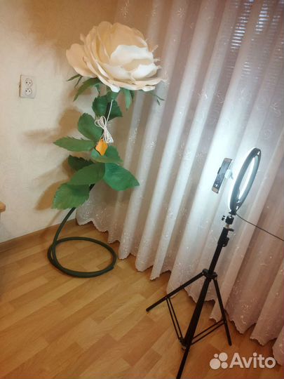 Светильник роза из изолона