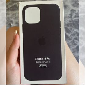 Чехол на iPhone 13 pro