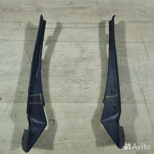 Накладка жабо LADA Vesta седан 2019