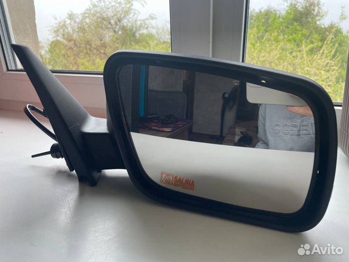 Зеркало заднего вида (правое) ваз 2110